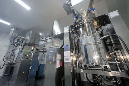 Automatic slurry mixer